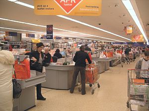 Supermarket check out, London January 2005 Aut...